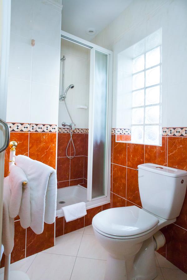 Logis Hotel Restaurant Le Commerce Guichen Luaran gambar