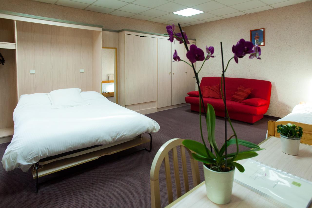 Logis Hotel Restaurant Le Commerce Guichen Luaran gambar